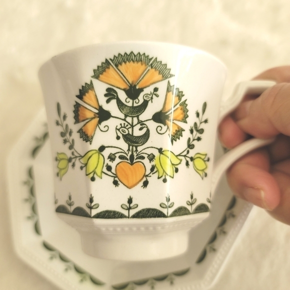 johnson Brothers Ironstone Greenfield Cup and Saucer 1 Made in England - Picture 8 of 9